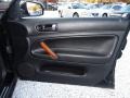 Door Panel of 2002 Passat GLX 4Motion Sedan