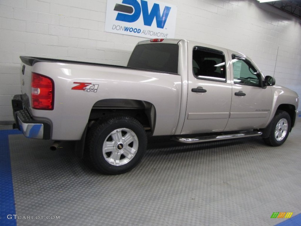 2008 Silverado 1500 LT Crew Cab 4x4 - Silver Birch Metallic / Ebony photo #4