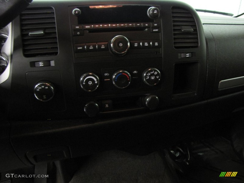 2008 Silverado 1500 LT Crew Cab 4x4 - Silver Birch Metallic / Ebony photo #10