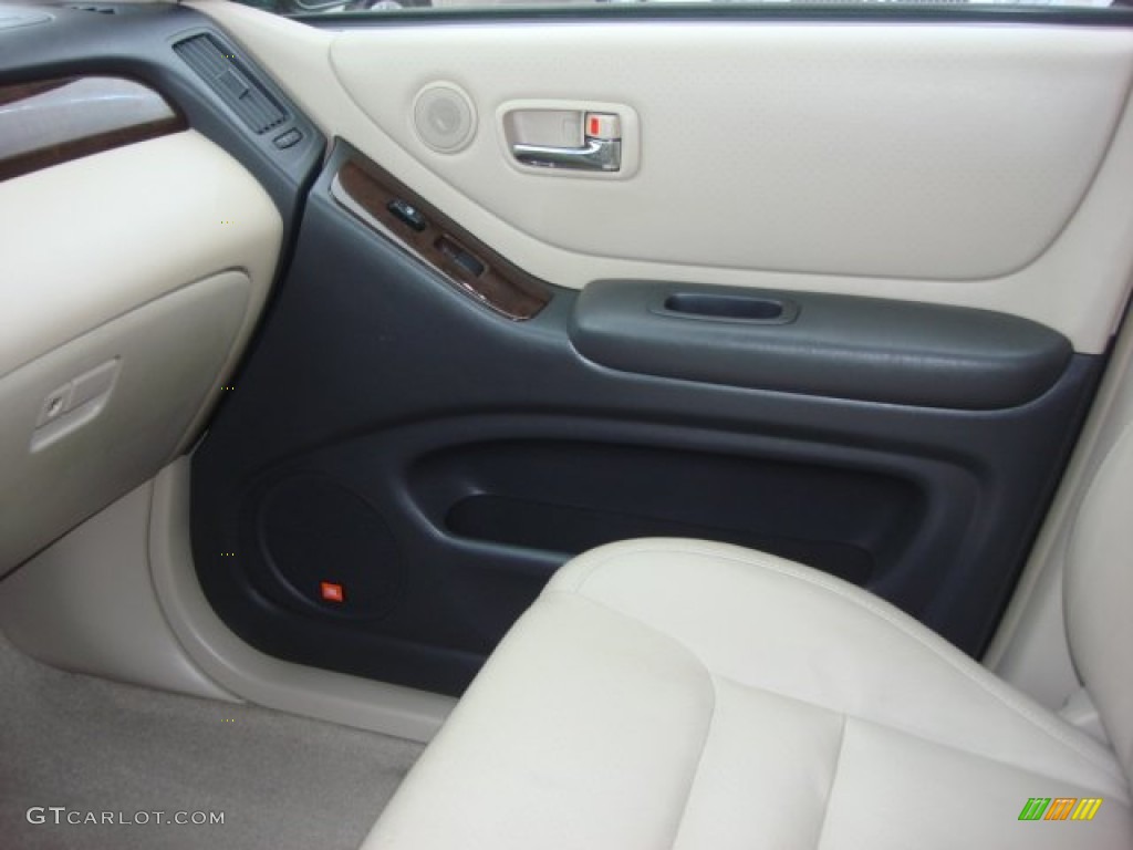 2003 Highlander Limited - Electric Green Mica / Ivory photo #25