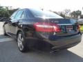 Black - E 350 Sedan Photo No. 6