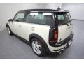 Pepper White - Cooper S Clubman Photo No. 9