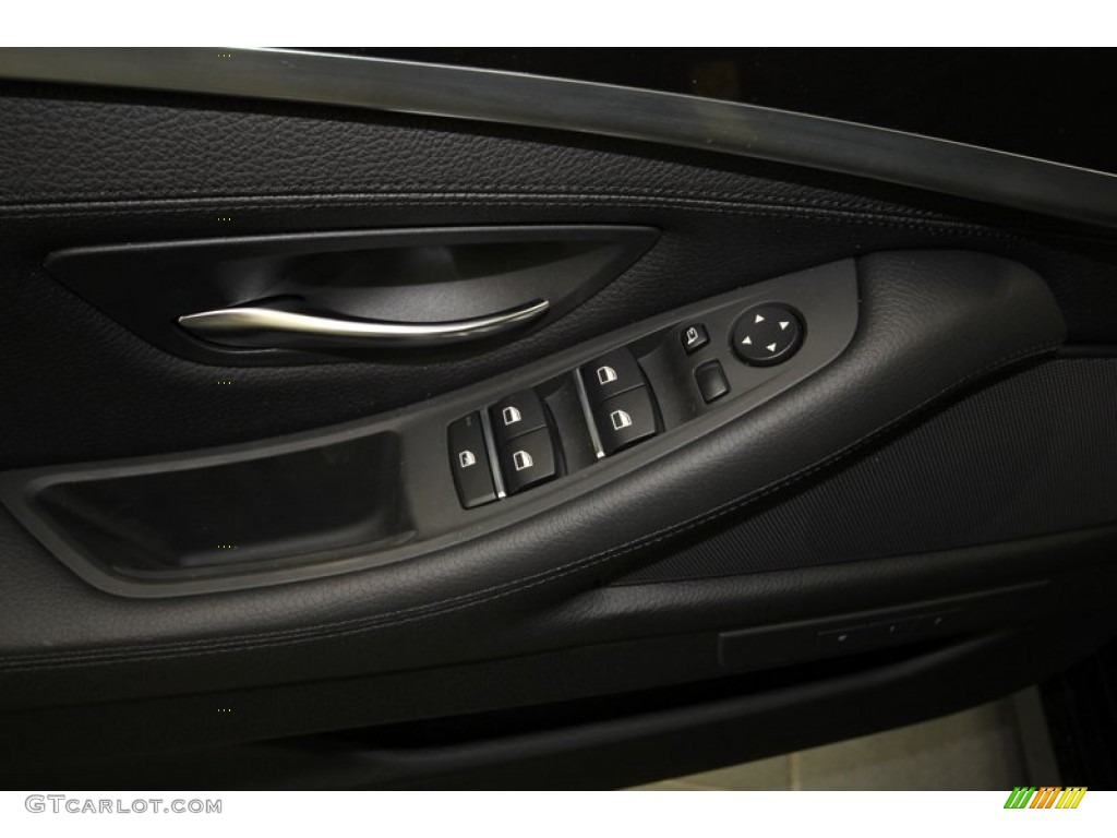 2012 5 Series 528i Sedan - Black Sapphire Metallic / Black photo #13