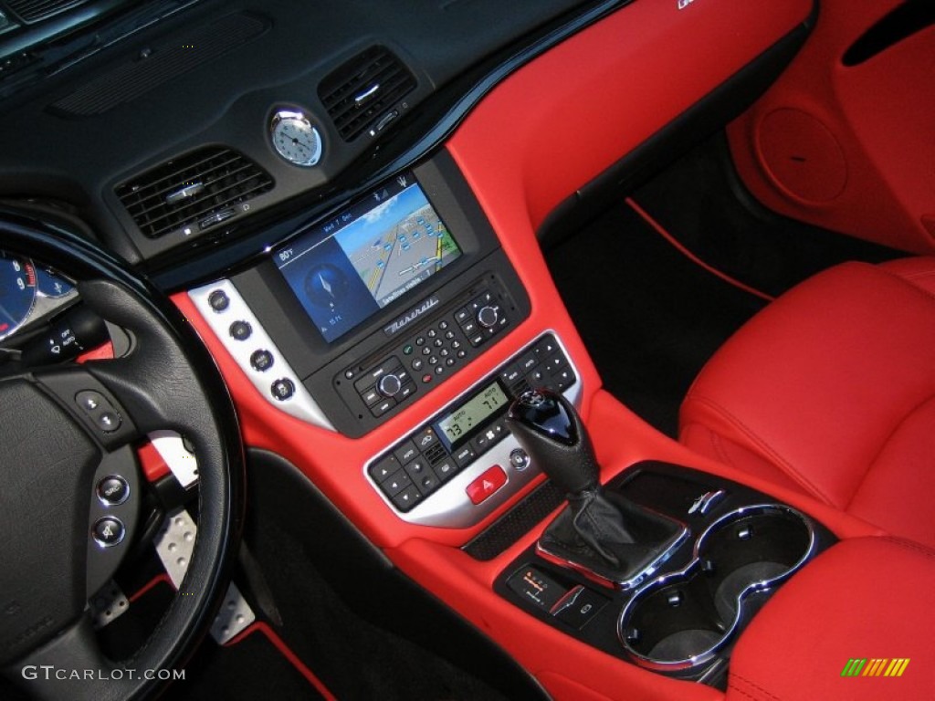 2012 Maserati GranTurismo Convertible GranCabrio Sport Controls Photo #57658555