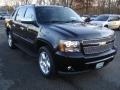 Black - Avalanche LTZ 4x4 Photo No. 3