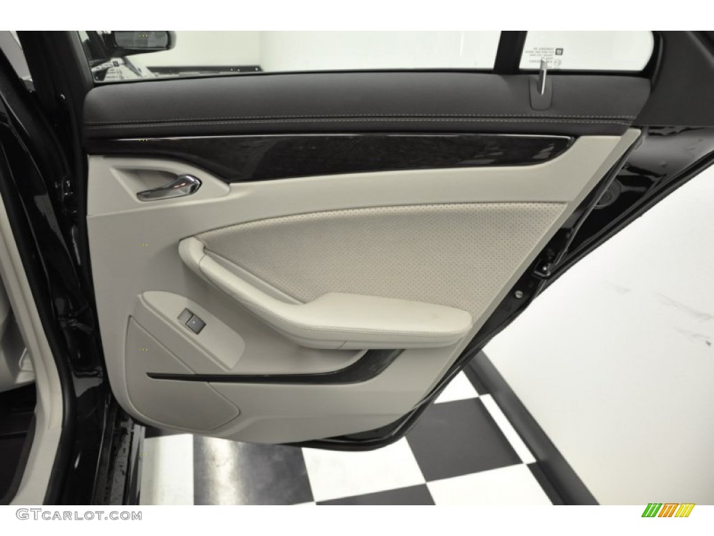 2011 Cadillac CTS -V Sport Wagon Light Titanium/Ebony Door Panel Photo #57660795