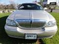 2003 Silver Birch Metallic Lincoln Town Car Signature  photo #3