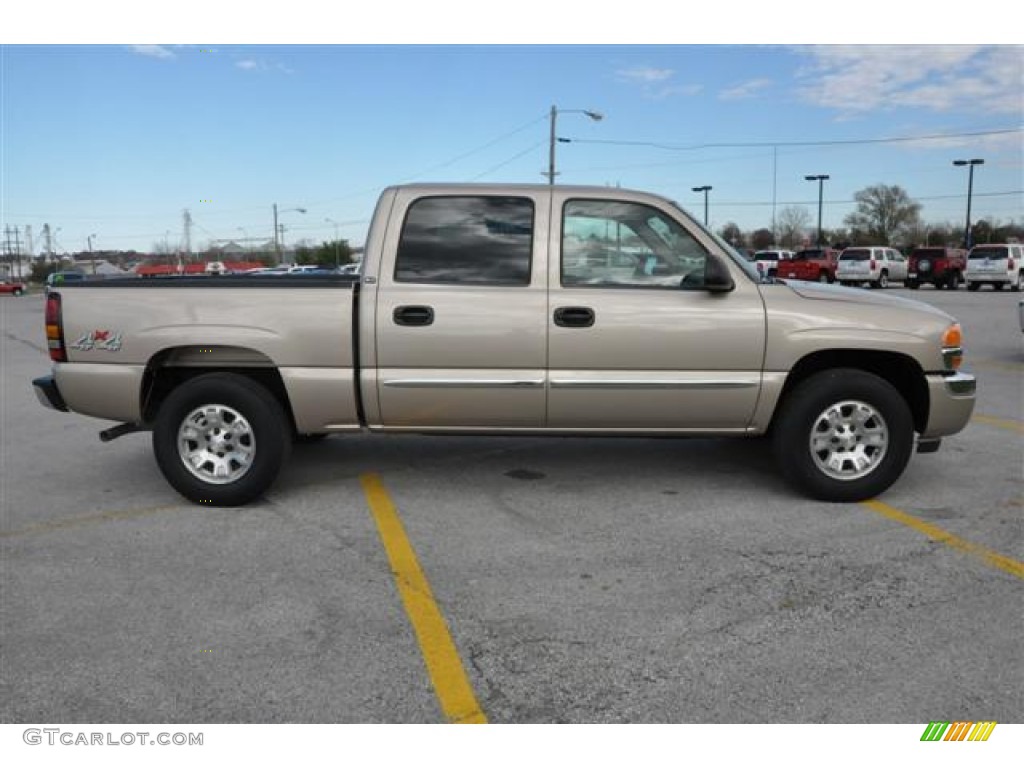 2007 Sierra 1500 Classic SLT Crew Cab 4x4 - Sand Beige Metallic / Neutral photo #16