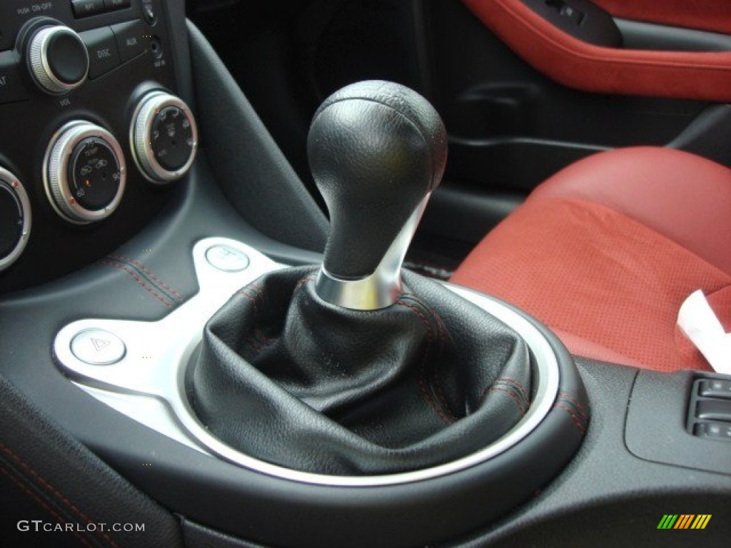 2010 Nissan 370Z 40th Anniversary Edition Coupe 6 Speed SynchroRev Match Manual Transmission Photo #57666143