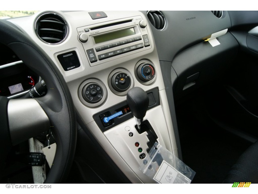 2011 Toyota Matrix S AWD Controls Photo #57668999