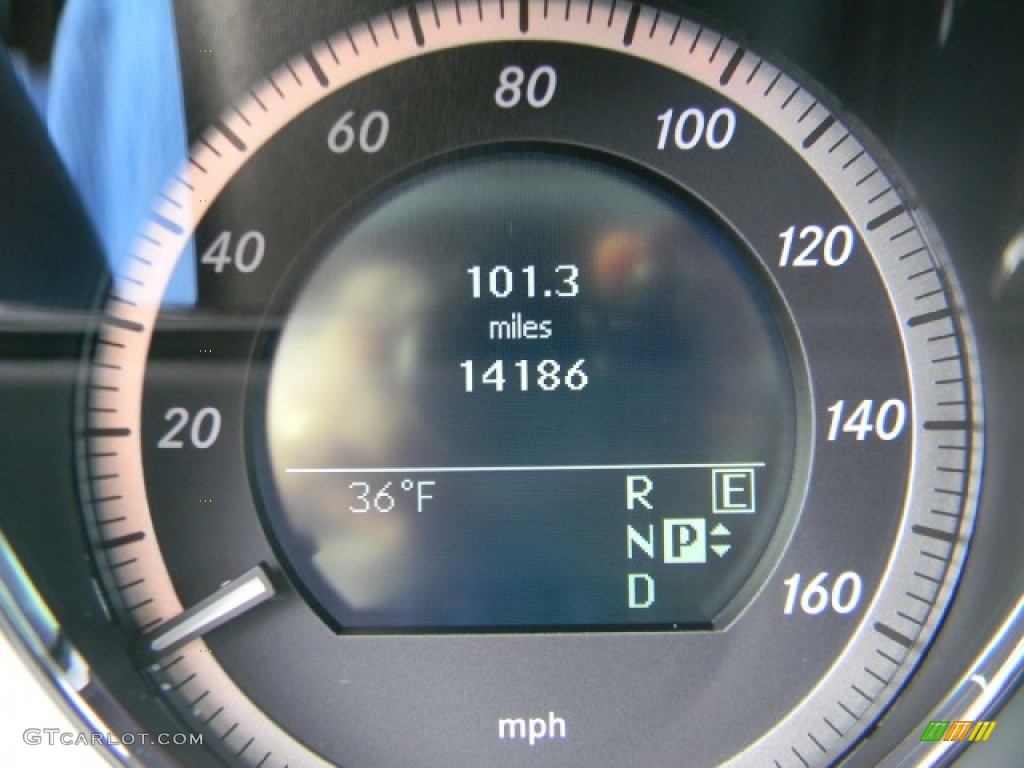 2011 E 550 4Matic Sedan - Arctic White / Black photo #14