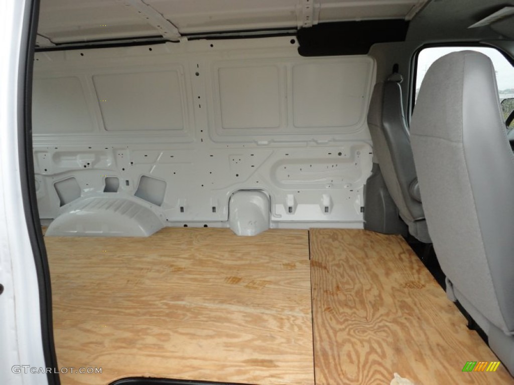 2008 E Series Van E150 Commercial - Oxford White / Medium Flint photo #20