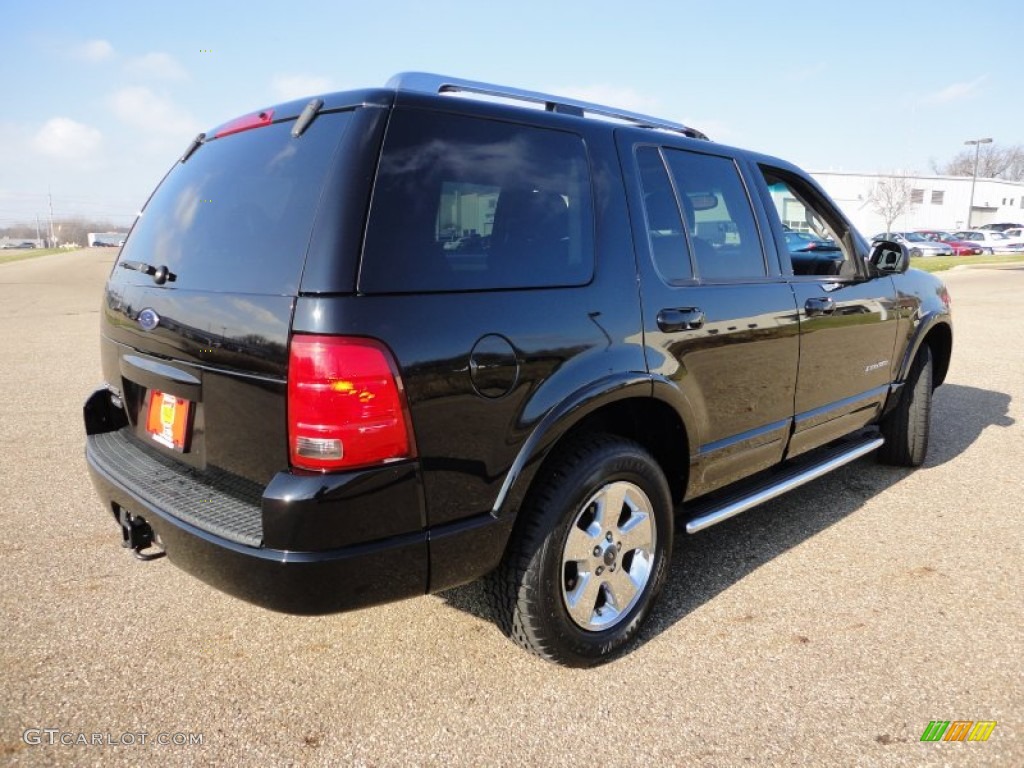 2004 Explorer Limited 4x4 - Black / Graphite photo #3
