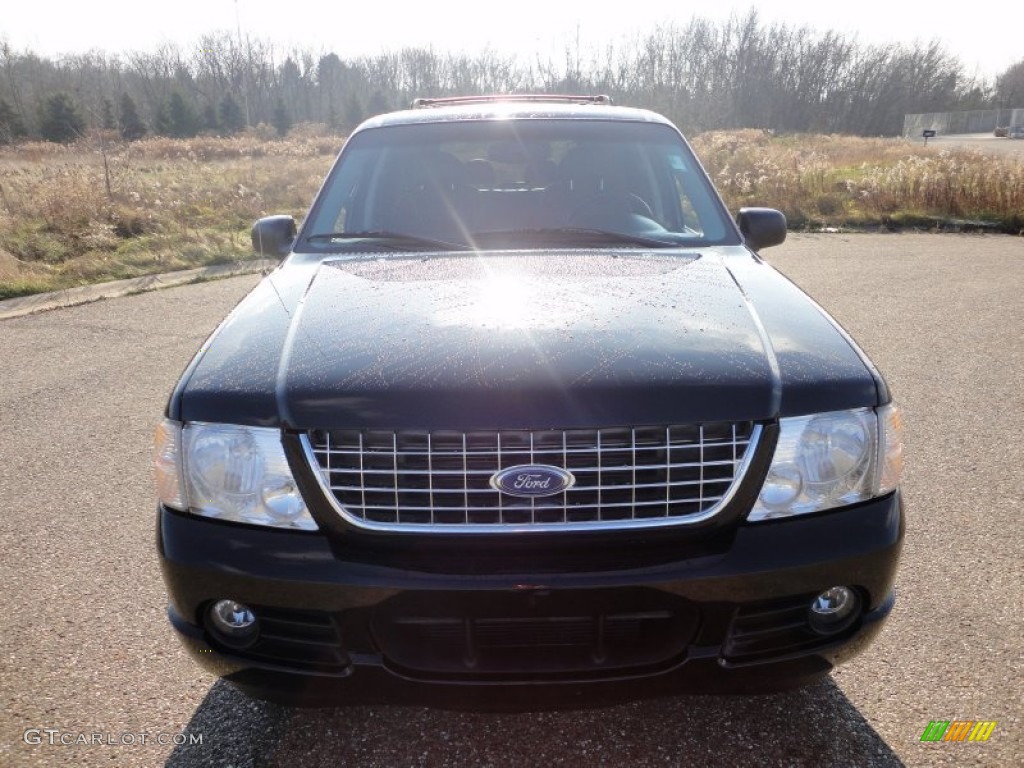 2004 Explorer Limited 4x4 - Black / Graphite photo #12