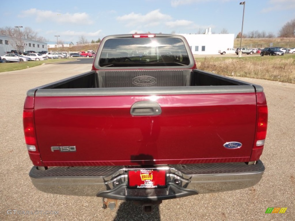 2003 F150 XLT SuperCab 4x4 - Toreador Red Metallic / Medium Parchment Beige photo #2