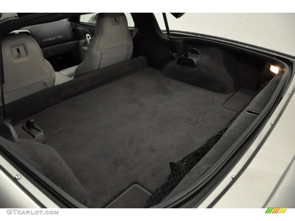 2006 Chevrolet Corvette Coupe Trunk Photo #57676385