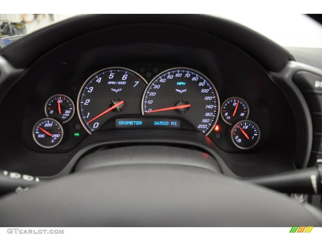 2006 Chevrolet Corvette Coupe Gauges Photo #57676517