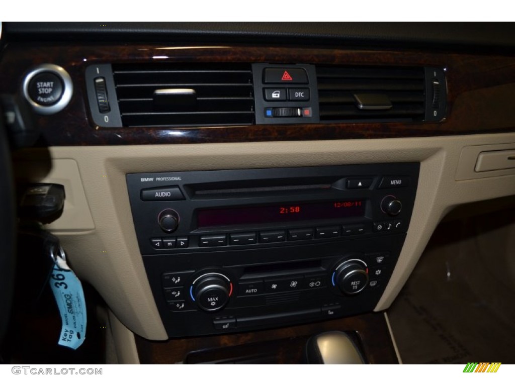 2008 3 Series 335i Sedan - Alpine White / Beige photo #21