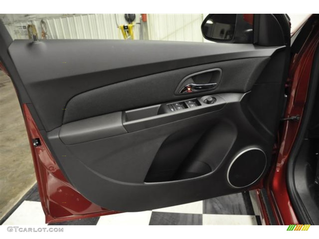 2012 Chevrolet Cruze LT/RS Jet Black Door Panel Photo #57679775