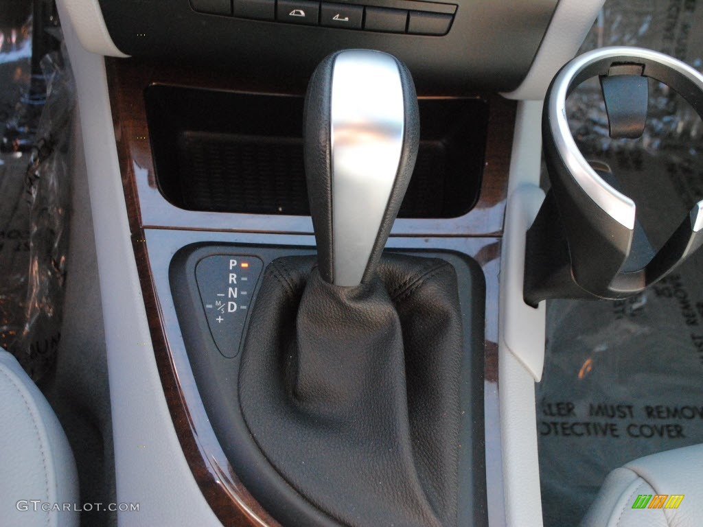 2010 BMW 1 Series 128i Convertible 6 Speed Steptronic Automatic Transmission Photo #57680867