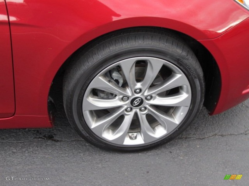 2011 Sonata SE 2.0T - Venetian Red / Black photo #3