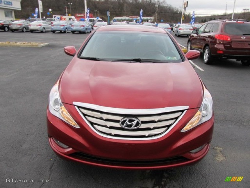 2011 Sonata SE 2.0T - Venetian Red / Black photo #5