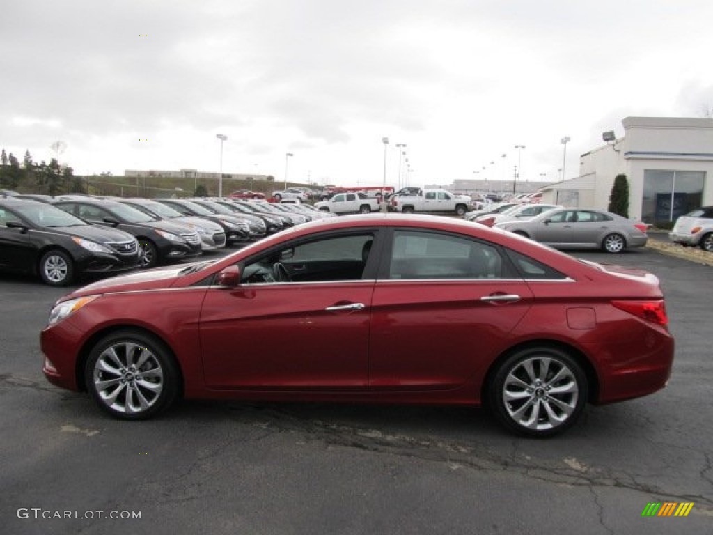 2011 Sonata SE 2.0T - Venetian Red / Black photo #7
