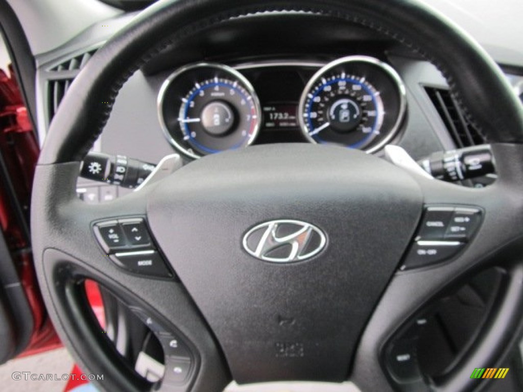 2011 Sonata SE 2.0T - Venetian Red / Black photo #18