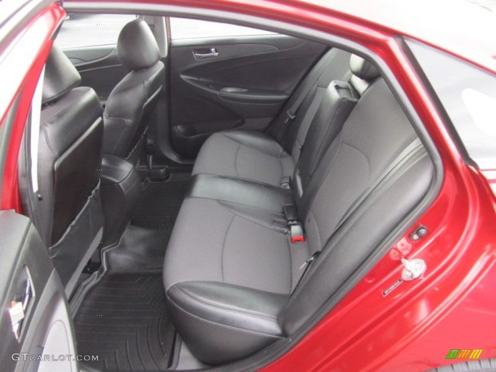 2011 Sonata SE 2.0T - Venetian Red / Black photo #20