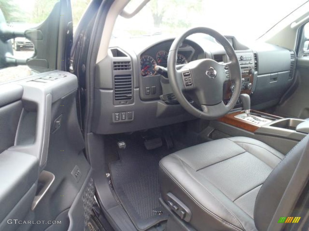 Charcoal Interior 2012 Nissan Titan SL Crew Cab 4x4 Photo #57687974