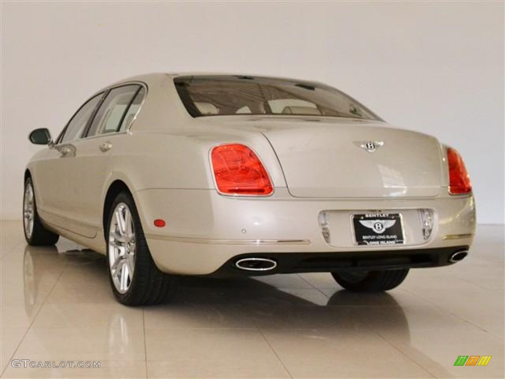 2012 Continental Flying Spur  - White Sand / Linen/Imperial Blue photo #5