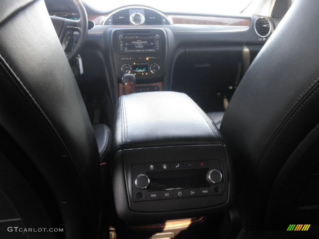 2008 Enclave CXL AWD - Carbon Black Metallic / Ebony/Ebony photo #17