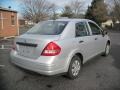 Brillant Silver - Versa 1.6 Sedan Photo No. 7