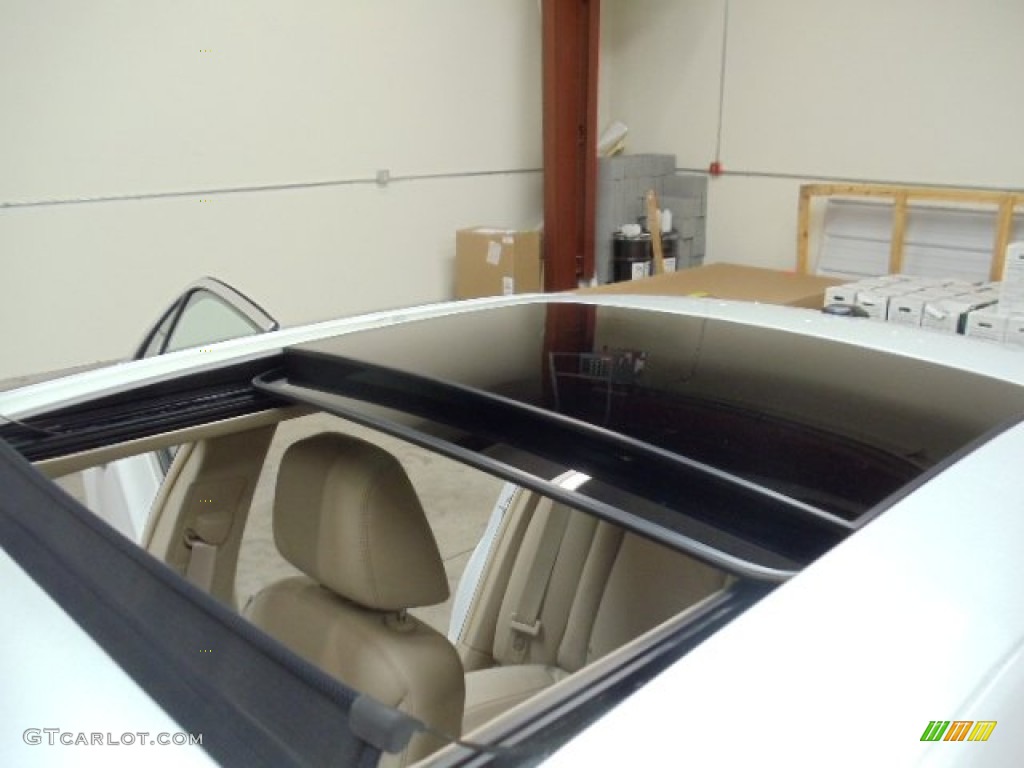 2012 Chrysler 300 Limited Sunroof Photo #57691574