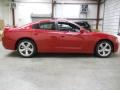 Redline 3-Coat Pearl - Charger SXT Photo No. 6
