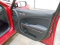Redline 3-Coat Pearl - Charger SXT Photo No. 12