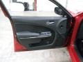 Redline 3-Coat Pearl - Charger SXT Photo No. 9