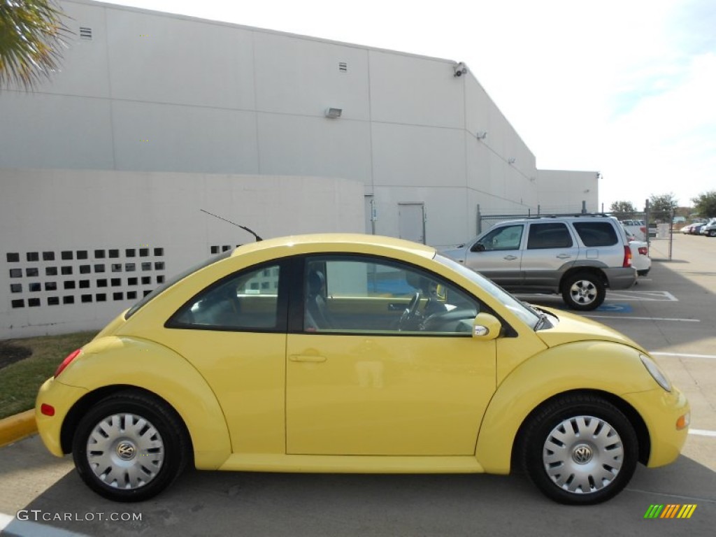 Sunflower Yellow 2005 Volkswagen New Beetle GL Coupe Exterior Photo #57692465