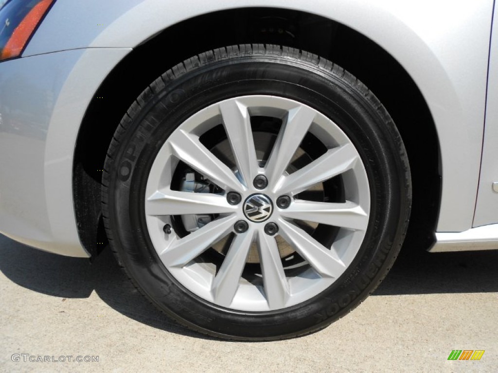 2012 Volkswagen Passat 2.5L SEL Wheel Photo #57692789
