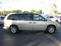 2000 Champagne Pearl Chrysler Town & Country LXi  photo #10
