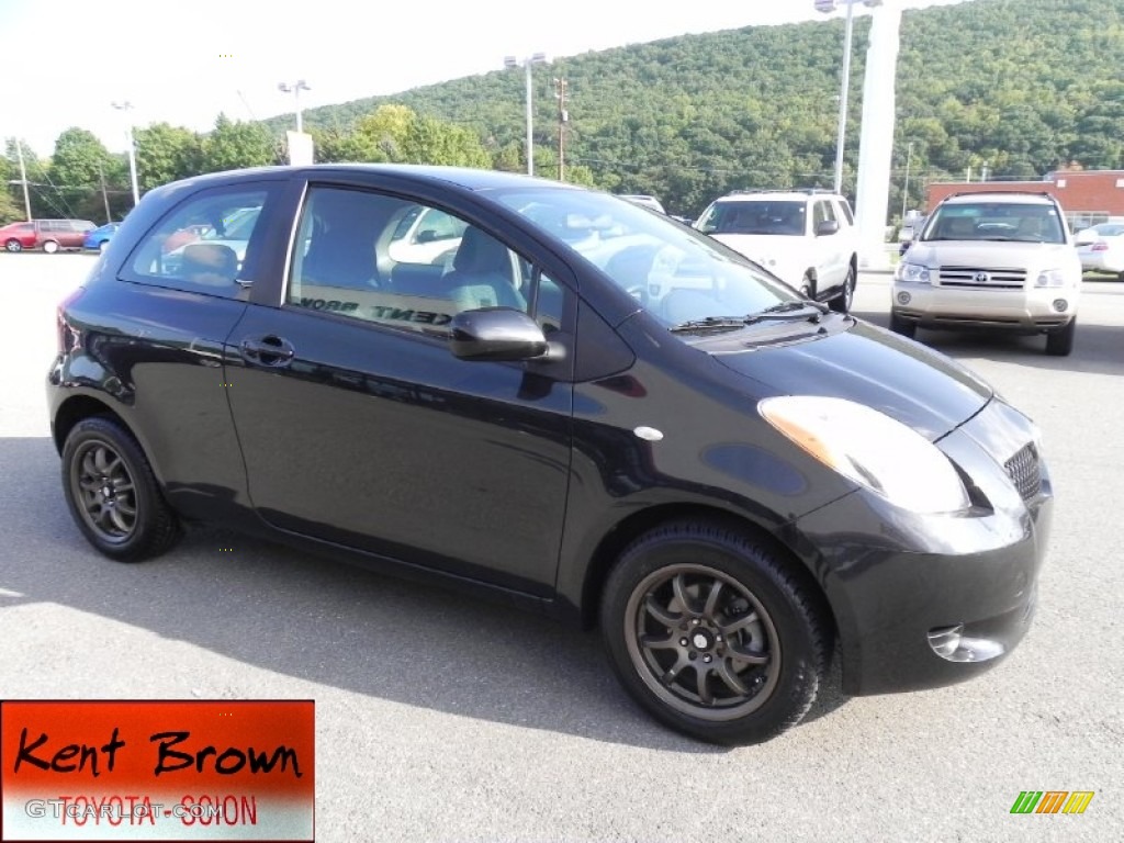 Black Sand Pearl 2008 Toyota Yaris 3 Door Liftback Exterior Photo #57694352