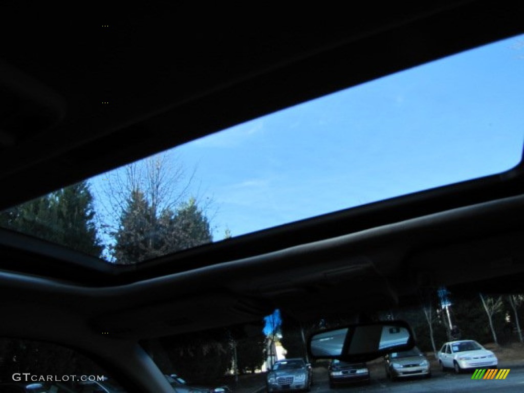 2003 Maxima SE - Majestic Blue / Black photo #14