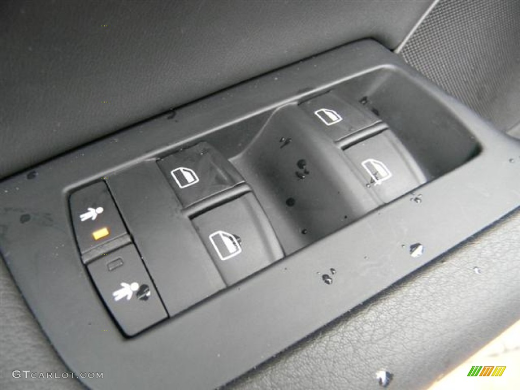 2011 Audi S6 5.2 FSI quattro Sedan Controls Photo #57704030