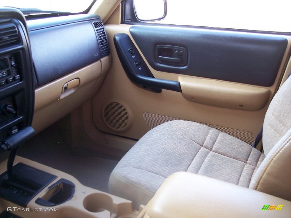 1997 Jeep Cherokee Sport 4x4 Tan Door Panel Photo #57704885