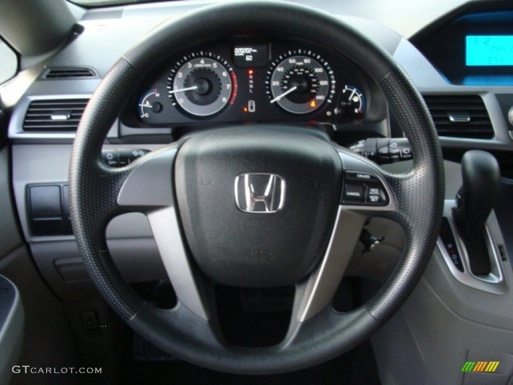 2011 Honda Odyssey LX Steering Wheel Photos