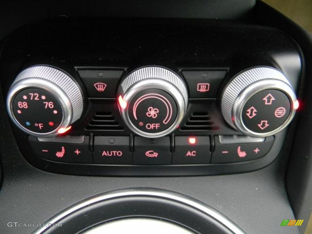 2010 Audi R8 4.2 FSI quattro Controls Photo #57708547