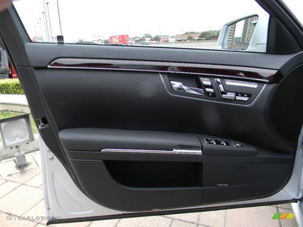 2010 Mercedes-Benz S 63 AMG Sedan Black Door Panel Photo #57711410