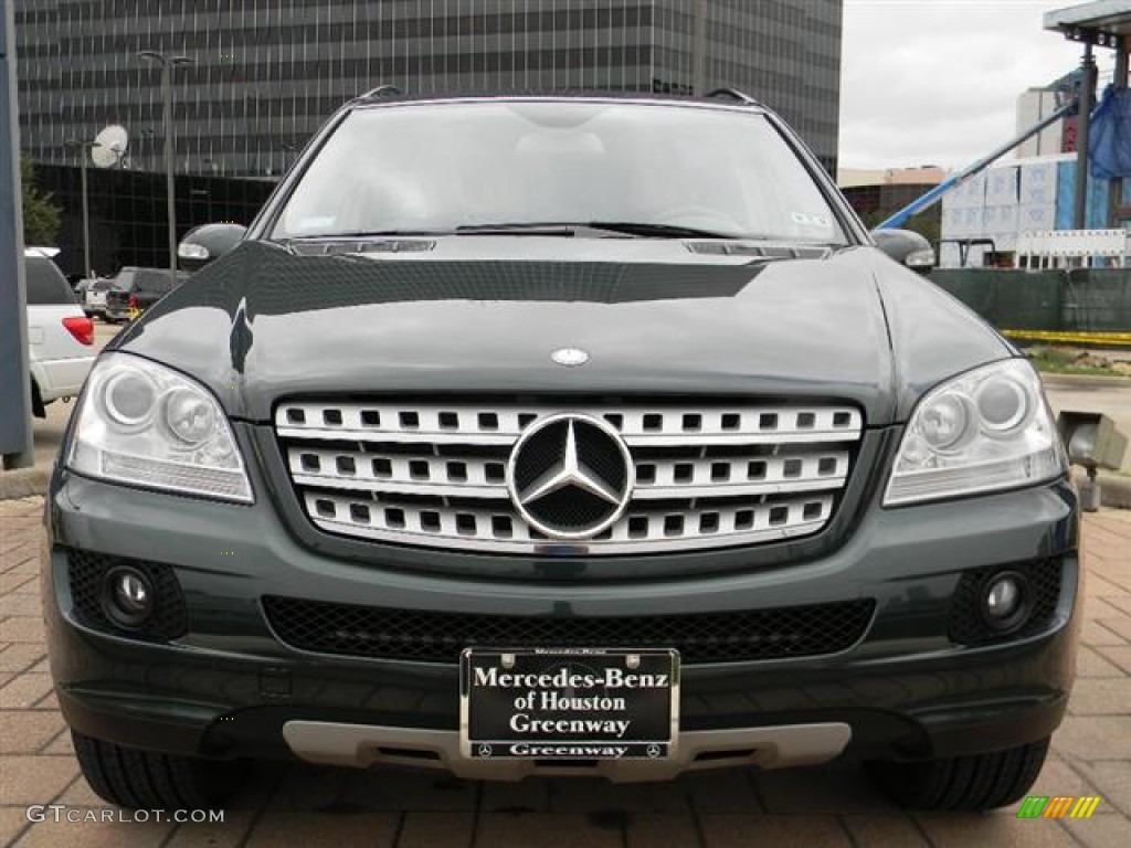 2008 ML 350 4Matic - Jade Green Metallic / Macadamia photo #2