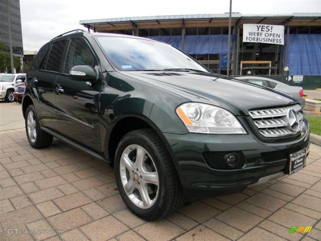 2008 ML 350 4Matic - Jade Green Metallic / Macadamia photo #3