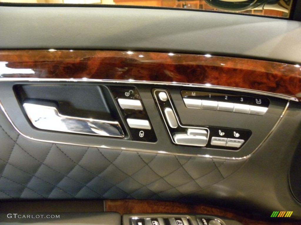 2008 Mercedes-Benz S 65 AMG Sedan Controls Photo #57721933